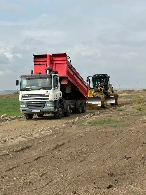 Lucrări de drum în Berteștii de Jos – Stalgen Cons, fotografia 2
