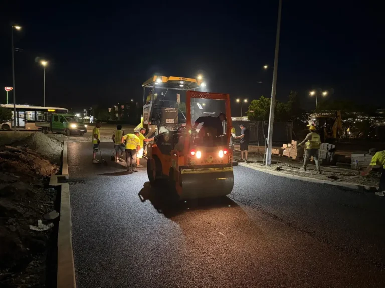 Terasamente și asfaltare Leroy Merlin Brăila – Stalgen Cons, fotografia 6