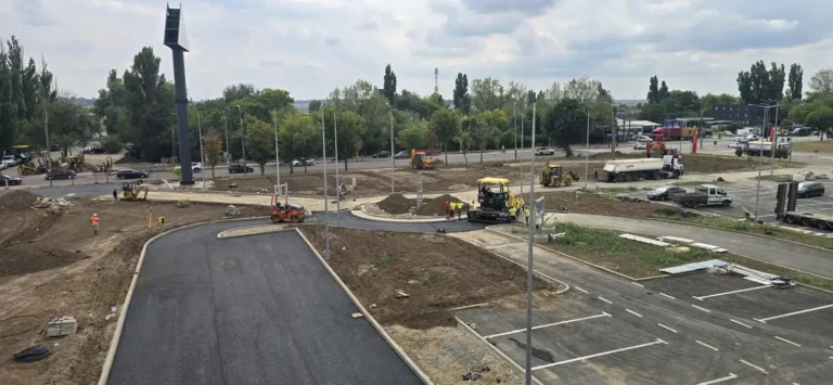 Terasamente și asfaltare Leroy Merlin Brăila – Stalgen Cons, fotografia 16