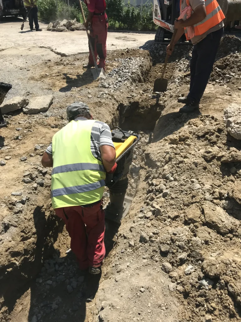 Săpătură manuală pentru instalații