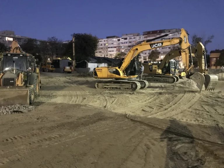 Excavatoare Stalgen Cons la lucrări de săpături și sistematizare teren